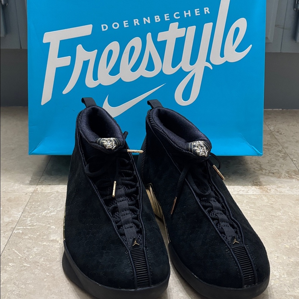 Authentic Nike Air Jordan 15 Retro Doernbecher | Black and Gold | Size 11